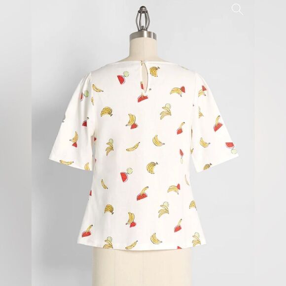 ModCloth Pack a Picnic Tie-Front Top, linen blend - Picture 2 of 16